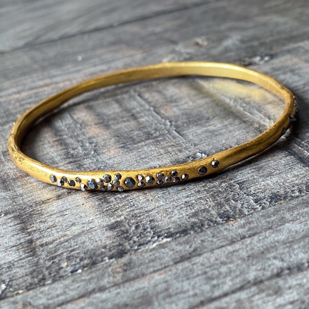 NEW Brushed Gold & Gunmetal Black Crystal Cuff Bracelet - Picture 7 of 12
